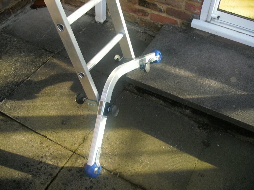 Ladder Leveler for uneven & soft ground | Ladder stabiliser | Ladder ...